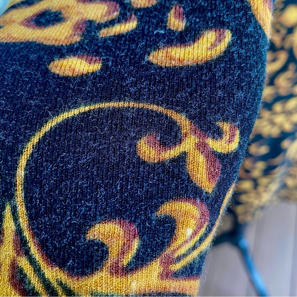 ♥️PARIS—‘Leo Guy’ VERY cool Knit Dress … Versace- Esq print — Soft & Stretchy ♥️ - Picture 9 of 15